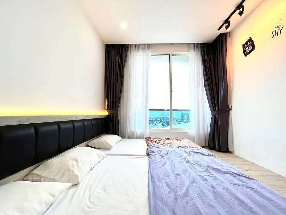 Concept Suite 05 @ The Wave Residence Tranquerah